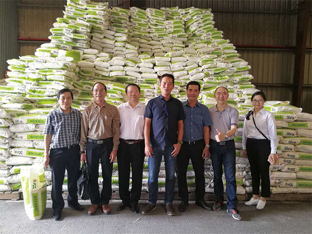 Vietnamese customer warehouse (Red Star products)